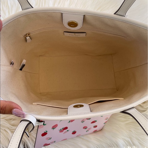 Kate Spade Picnic in the Park Small Tote - Picture 8 of 8